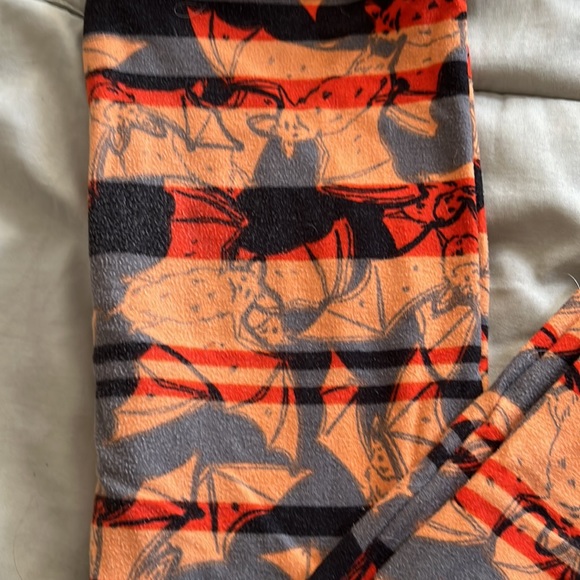 Kids stripe bat leggings - Picture 2 of 2